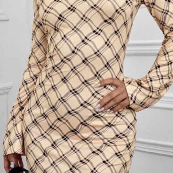 NWOT Plaid tartan Retro Dress in Beige - Picture 5 of 11